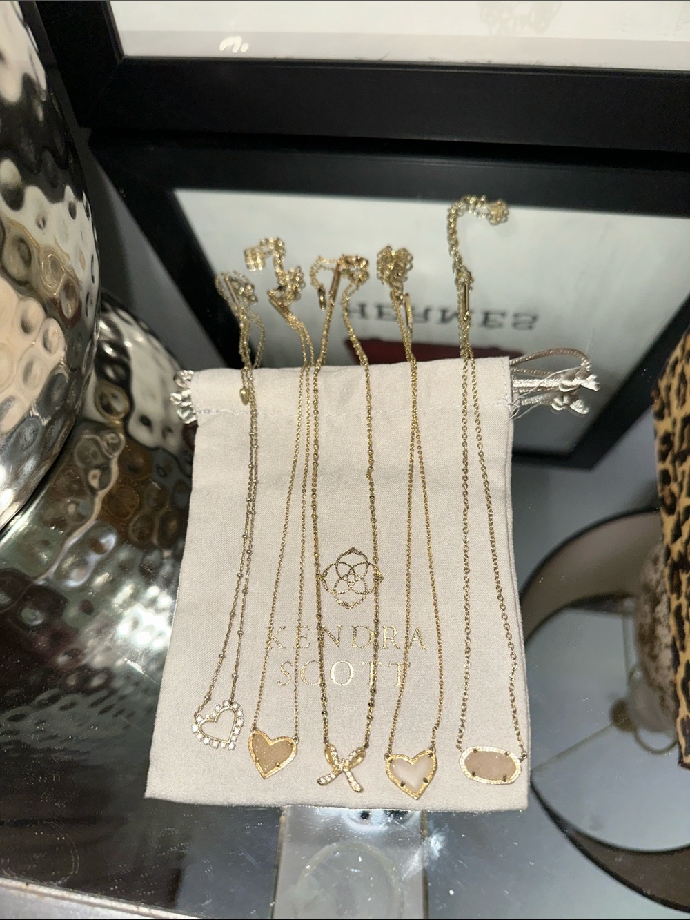 Kendra Scott Gold Heart & Pendant Necklace & Bow - SET OF 5